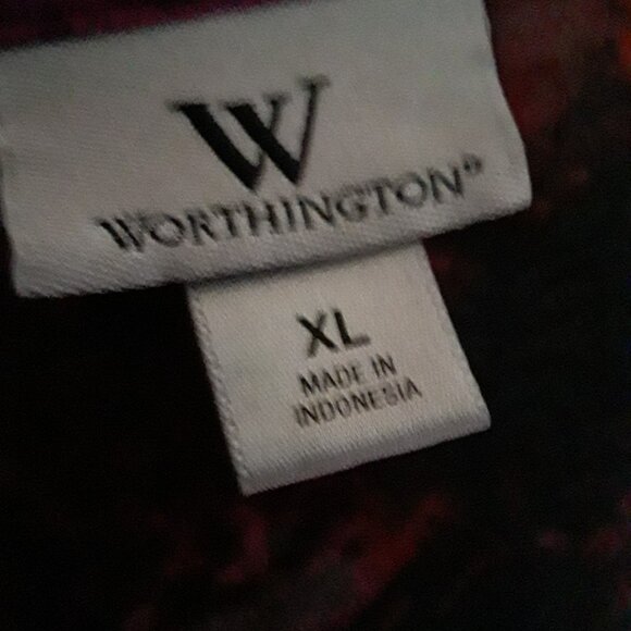 Worthington floral ruffle accent sleeve top size XL - Picture 2 of 9